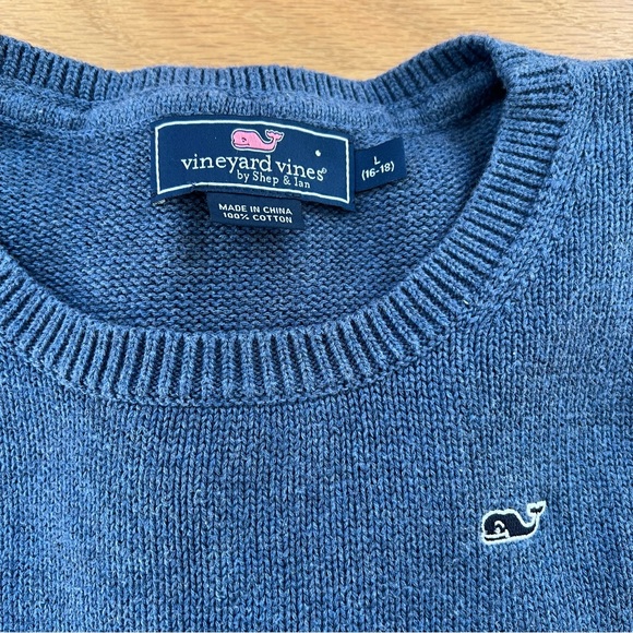 Vineyard Vines Sweater L (16-18) - Picture 2 of 5